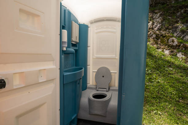 Best Portable Restroom Setup and Delivery  in Cockrell Hill, TX